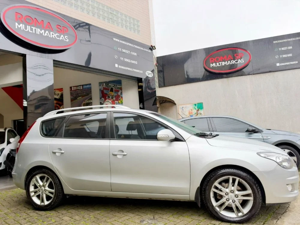Hyundai i30cw 2.0 16V 145cv Aut. 5p